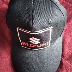 Suzuki Black Cap